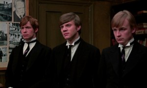 The guy on the right looks about 40, but I vowed to not let it bother me. 